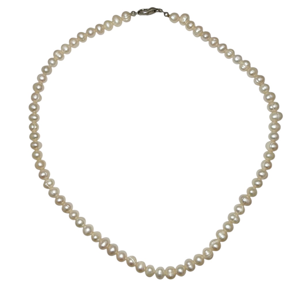 Vintage Japanese Cultured Lustrous Strand Near-Round Freshwater Pearl Necklace 65$
